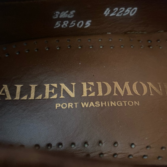 Allen Edmonds Nashua Tassel Loafers Brown Leather Shoe Men's Size 8 1/2E  42253 - Picture 3 of 14